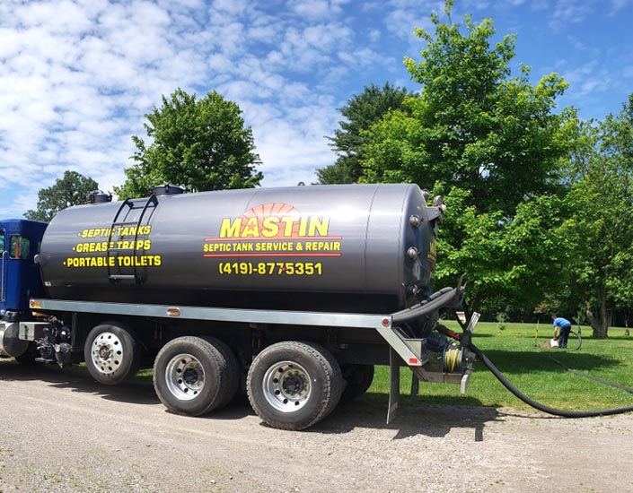 Septic tank pumping and cleaning companies in Wood County Ohio